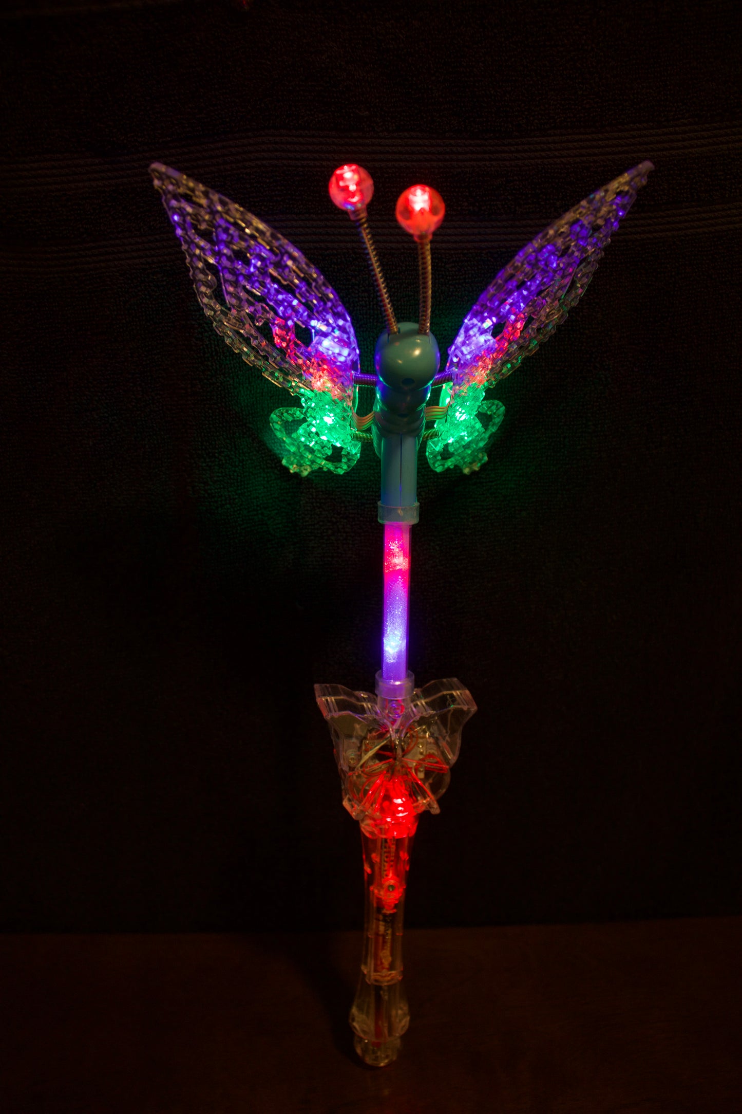 LumiFlutter Crystal Wand