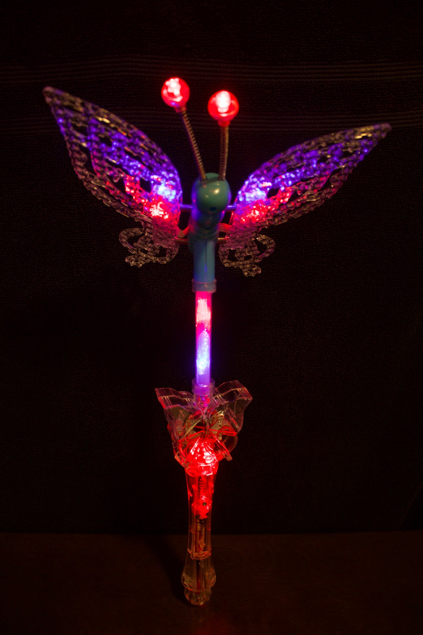 LumiFlutter Crystal Wand